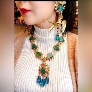 18K GP Vintage Pairs G coloured glaze lapis lazuli  Necklace